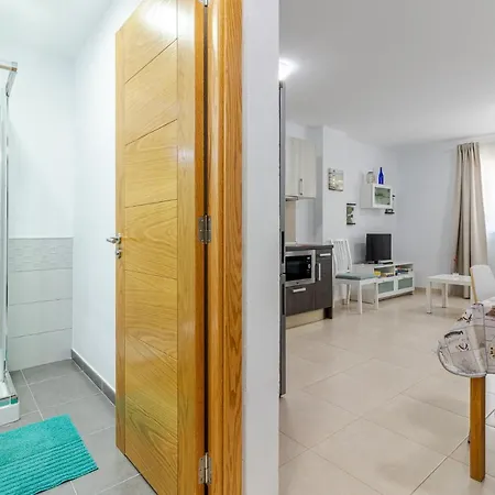 Flatguest Arinaga Playa 2 - Pez Apartment Aguimes Exterior photo
