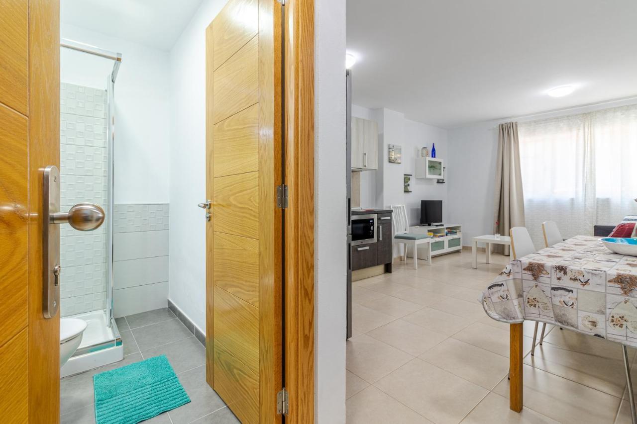 Apartment Flatguest Arinaga Playa 2 - Pez *